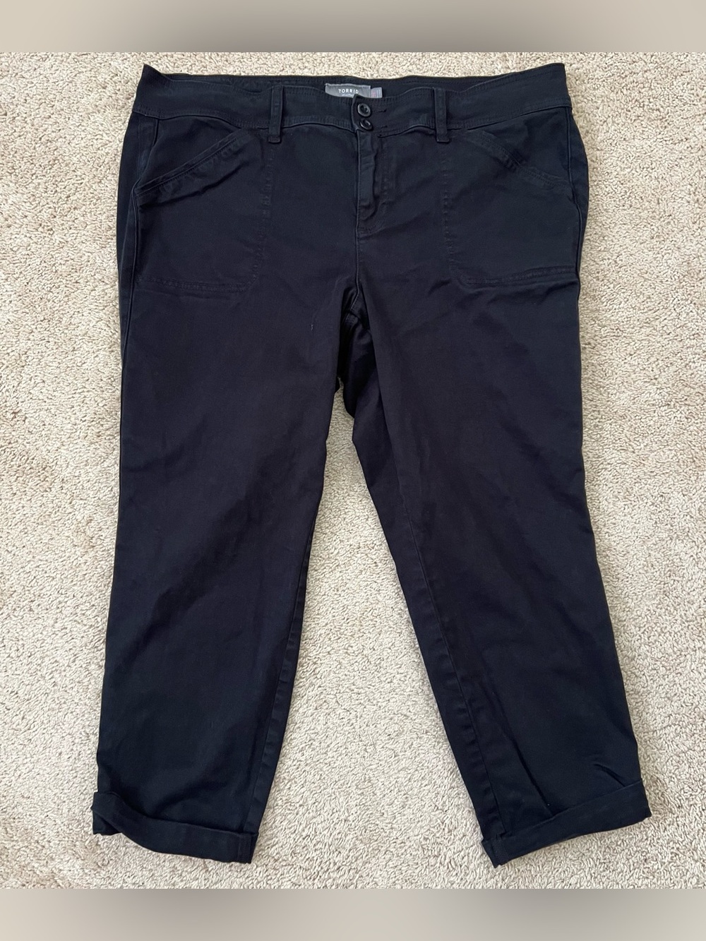 Torrid Size 20 Black Cargo Style Ankle Pants